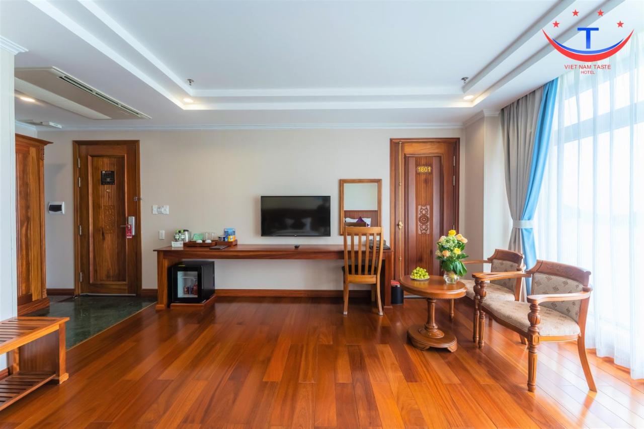 Vietnam Taste Hotel Quy Nhon - Beachfront Экстерьер фото