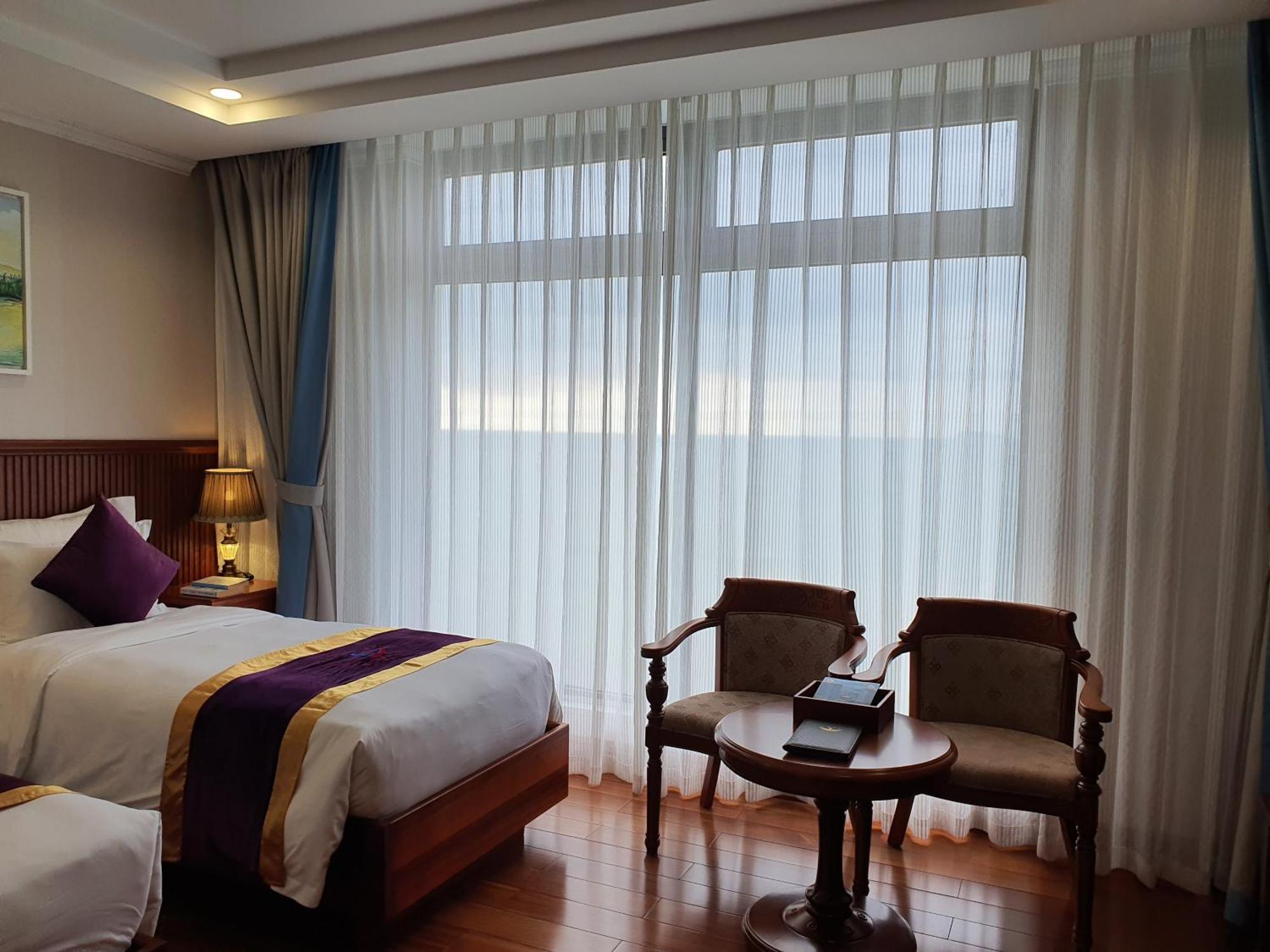 Vietnam Taste Hotel Quy Nhon - Beachfront Экстерьер фото